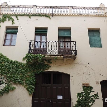 Гостевой дом Casa Victoria La Vilella Baixa Экстерьер фото