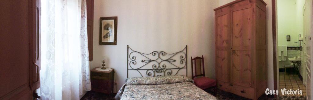 Гостевой дом Casa Victoria La Vilella Baixa Экстерьер фото
